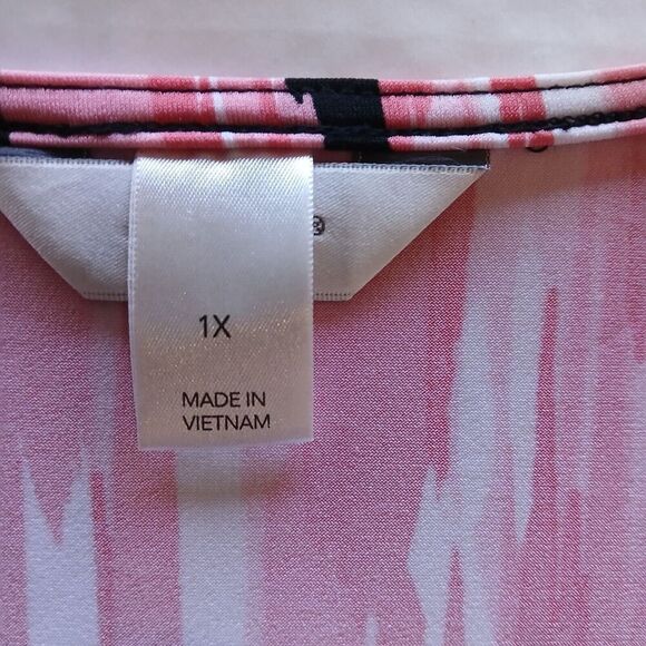 CJ Banks Pink & Black Pullover Blouse 1X Round Neck Sparkle on Front. - Picture 3 of 5